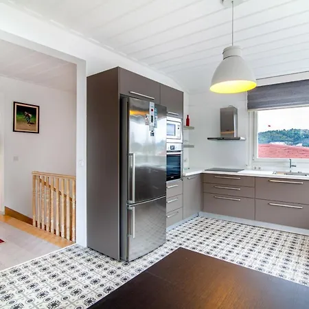 Mesmerizing Flat With Bosphorus View In Sariyer Istanbul