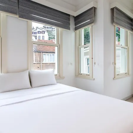 Mesmerizing Flat With Bosphorus View In Sariyer Апартаменты